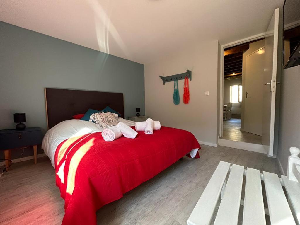 Le Citadin Bourguignon Guest House Toucy ภายนอก รูปภาพ